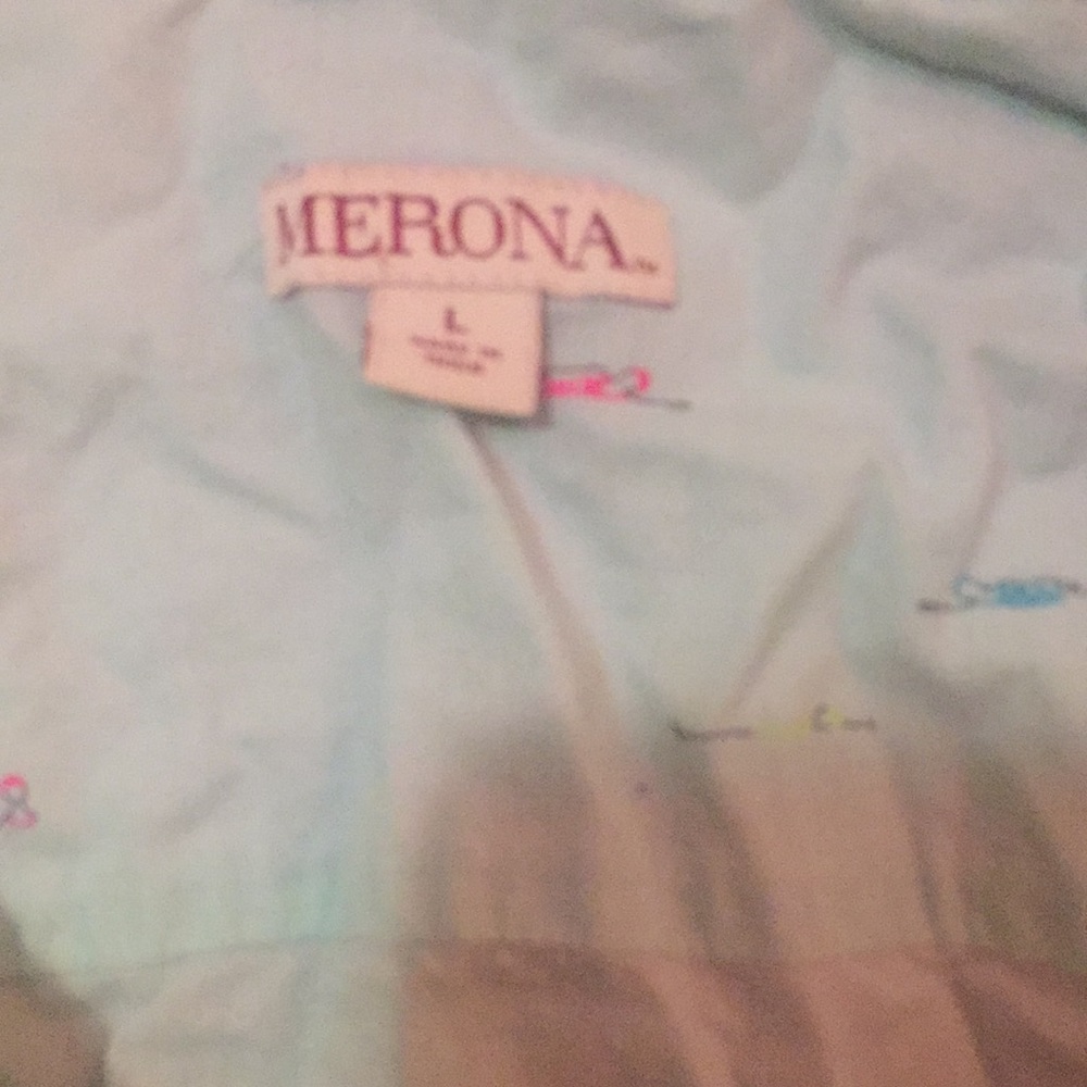 Button up - Picture 2 of 3
